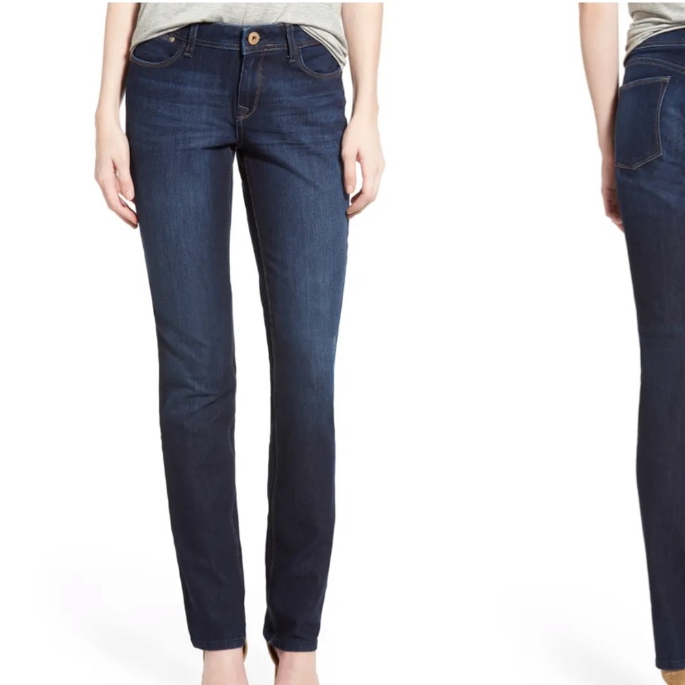 DL 1961 'Coco' Curvy Straight Jeans